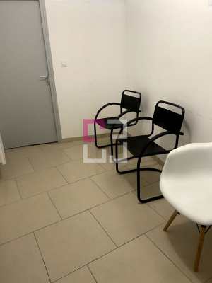 
Local commercial St Quentin 20 m2
