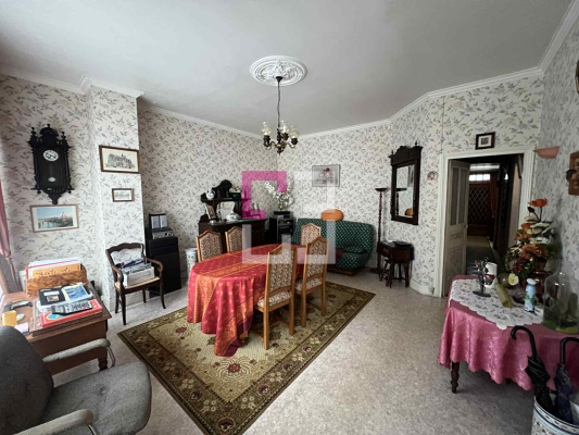 
Maison ORIGNY-SAINTE-BENOITE 7 pièces 173 m²
