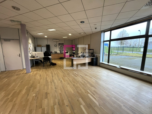 
Local commercial Chauny 514 m2
