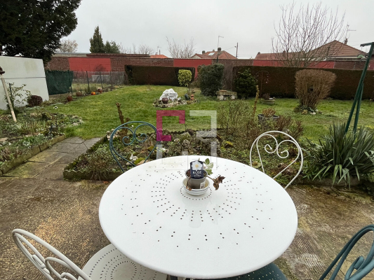 
Maison Tergnier 6 pièce(s) 140 m2
