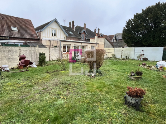 
Maison Tergnier 6 pièce(s) 140 m2
