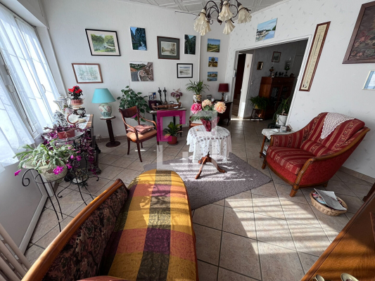 
Maison Tergnier 6 pièce(s) 140 m2
