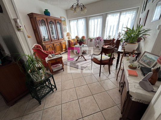 
Maison Tergnier 6 pièce(s) 140 m2
