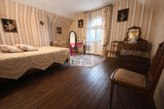 
Maison Tergnier 6 pièce(s) 140 m2
