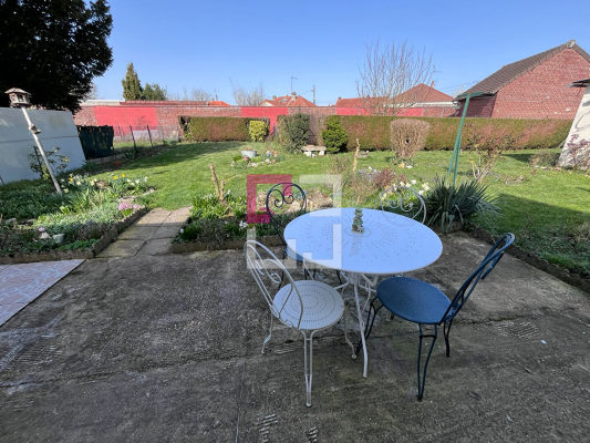 
Maison Tergnier 6 pièce(s) 140 m2
