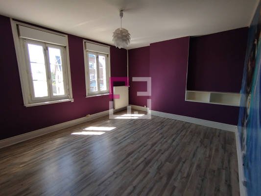 
Maison SERAUCOURT-LE-GRAND 8 pièces 181 m²
