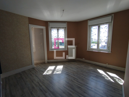 
Maison SERAUCOURT-LE-GRAND 8 pièces 181 m²
