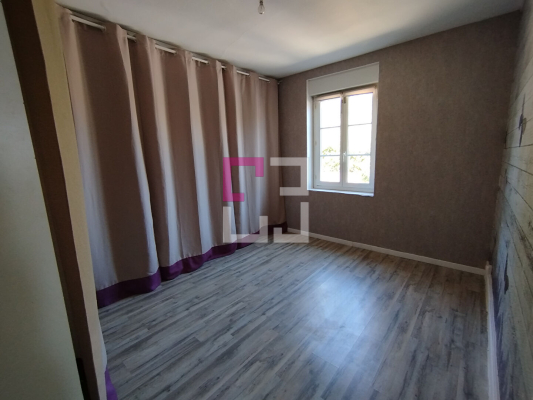 
Maison SERAUCOURT-LE-GRAND 8 pièces 181 m²
