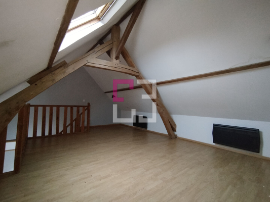 
Maison LA FERTE CHEVRESIS 4 pièces 88 m²
