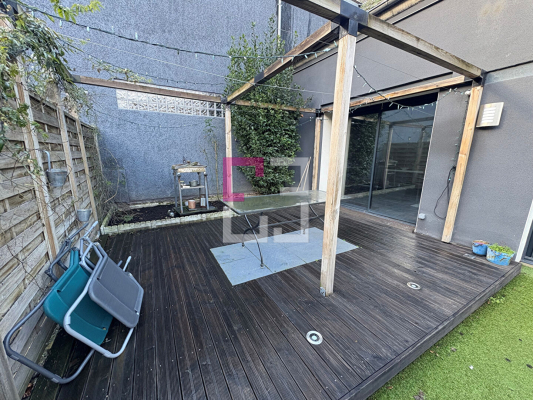 
Maison Saint Quentin 6 pièce(s) 154 m2
