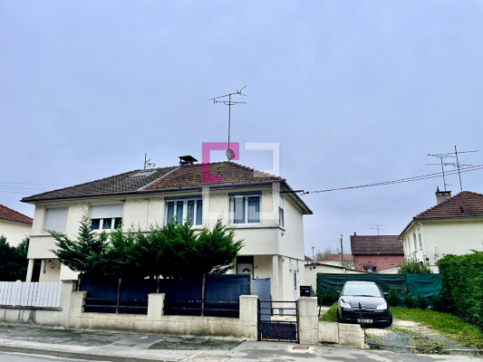 
Maison Rénovée 2 chambres Guise avec Extérieur
