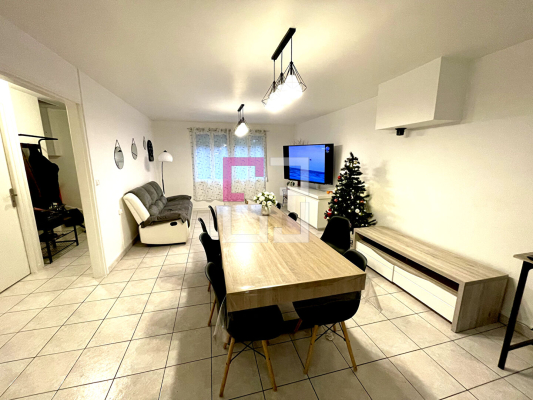 
Maison Rénovée 2 chambres Guise avec Extérieur
