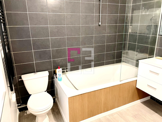 
Maison Rénovée 2 chambres Guise avec Extérieur
