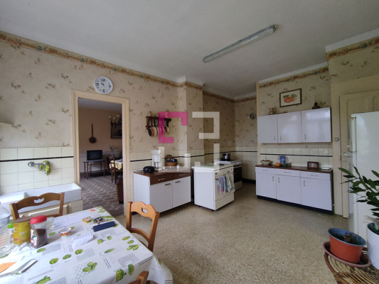 
Maison Bohain En Vermandois 7 pièce(s) 183 m2
