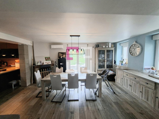 
Maison Tavaux Et Pontsericourt 8 pièce(s) 221 m2
