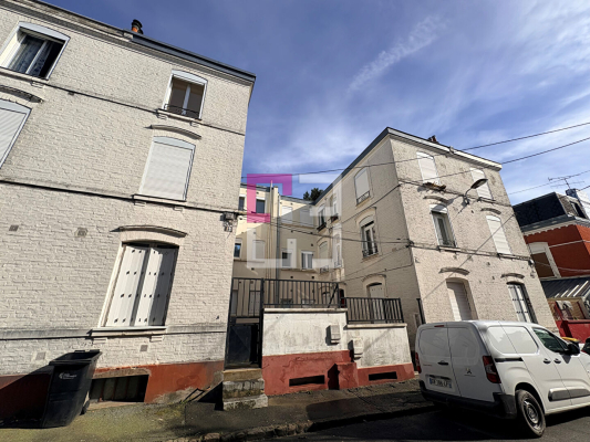 
Immeuble Saint Quentin 15 pièce(s) 213 m2
