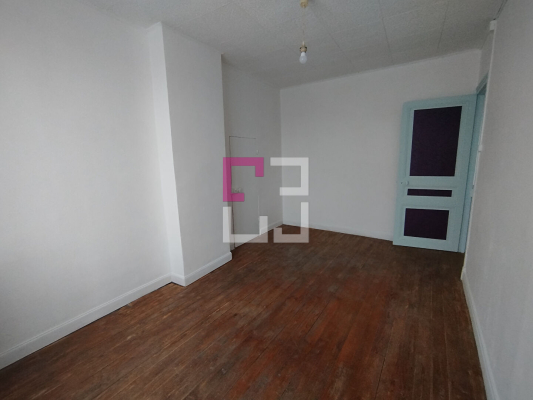 
Maison ORIGNY-SAINTE-BENOITE 4 pièces 92 m²
