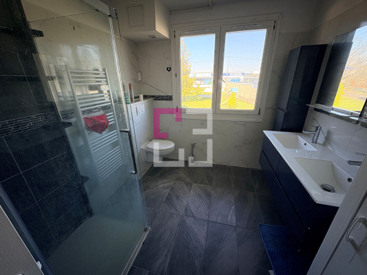 
Maison Saint Quentin 5 pièce(s) 148 m2
