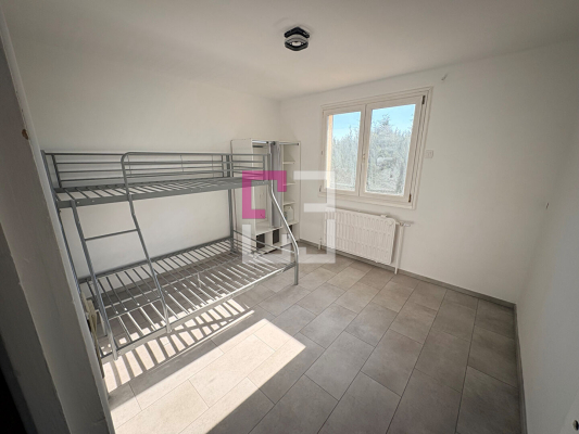 
Maison Saint Quentin 5 pièce(s) 148 m2
