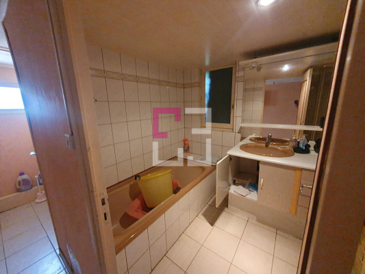 
Maison Ribemont 5 pièce(s) 162 m2
