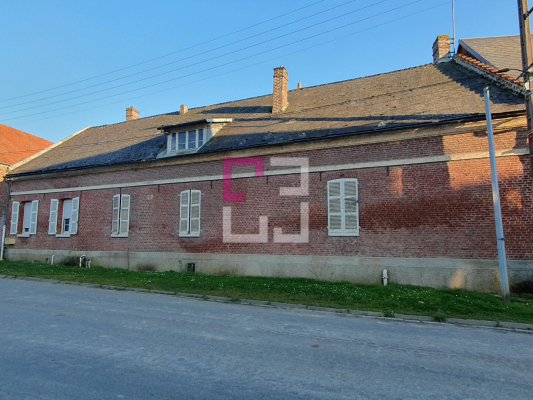 
Maison Regny 5 pièce(s) 121 m2
