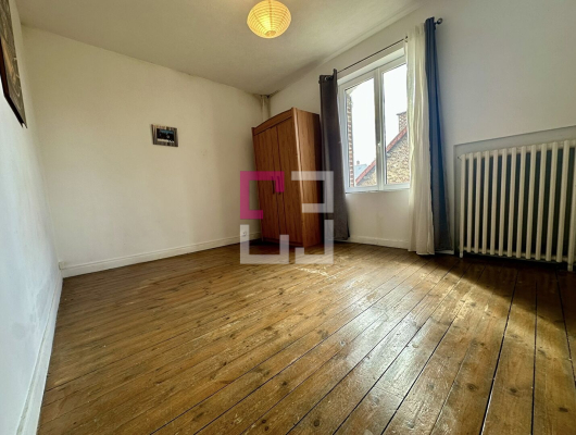 
Maison Flavy Le Martel 6 pièce(s) 161m²
