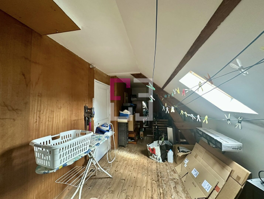 
Maison Flavy Le Martel 6 pièce(s) 161m²
