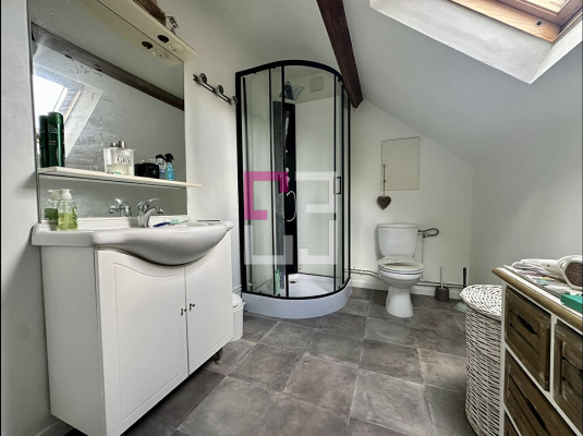 
Maison Flavy Le Martel 6 pièce(s) 161m²
