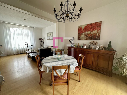 
Maison Flavy Le Martel 6 pièce(s) 161m²
