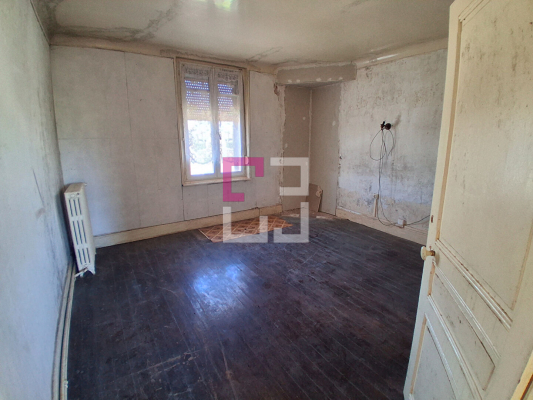 
Maison Saint Gobert 6 pièce(s) 116.16 m2
