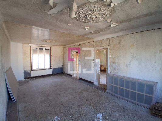 
Maison Saint Gobert 6 pièce(s) 116.16 m2
