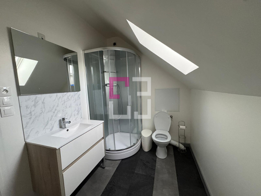 
Maison  5 pièce(s) 87 m2 - 3chambres
