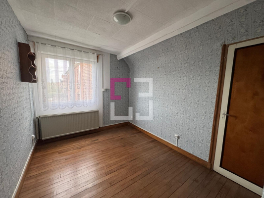 
Maison  5 pièce(s) 87 m2 - 3chambres
