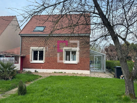 
Maison  5 pièce(s) 87 m2 - 3chambres
