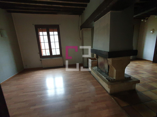 
Maison Sissy 8 pièce(s) 165m2
