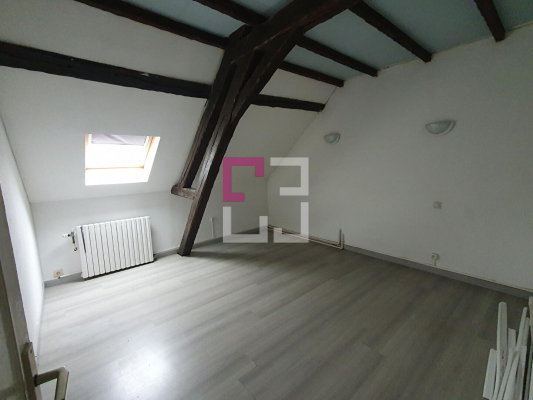 
Maison Sissy 8 pièce(s) 165m2
