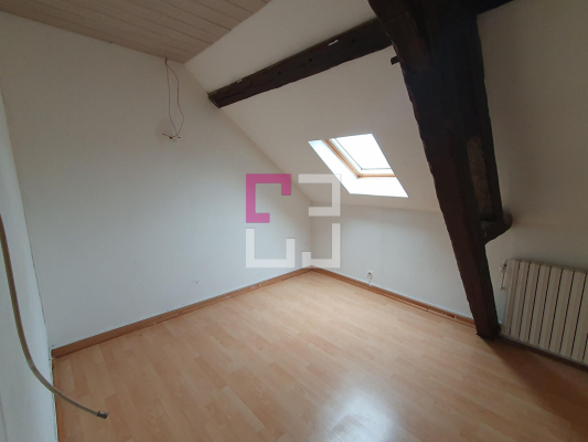 
Maison Sissy 8 pièce(s) 165m2
