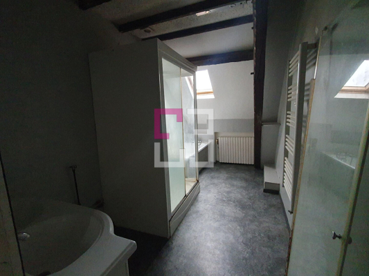 
Maison Sissy 8 pièce(s) 165m2
