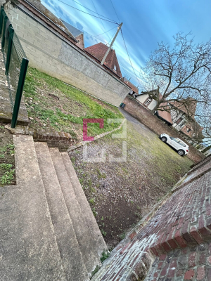 
Maisonnette Baboeuf 1 pièce(s) 25.70 m2
