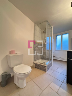 
Maisonnette Baboeuf 1 pièce(s) 25.70 m2
