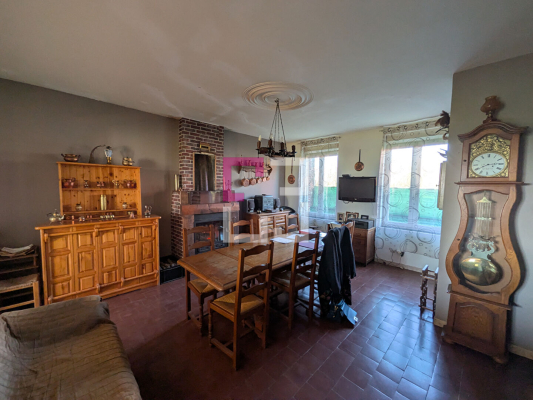 
Corps de ferme Molain 5 pièce(s) 104 m2
