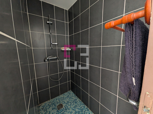 
Corps de ferme Molain 5 pièce(s) 104 m2
