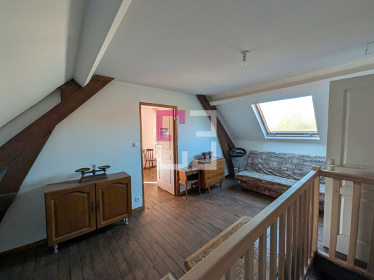 
Corps de ferme Molain 5 pièce(s) 104 m2
