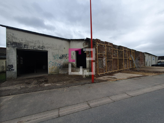 
Local commercial Mont D Origny 2 pièce(s) 450 m2
