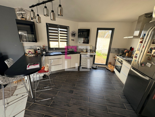 
Maison Etreillers 5 pièce(s) 125 m2
