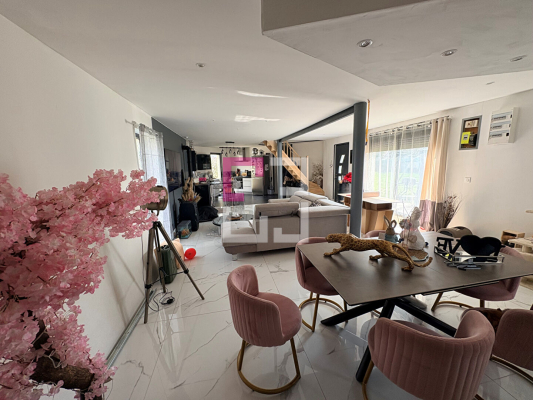 
Maison Etreillers 5 pièce(s) 125 m2
