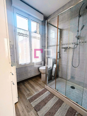 
Maison Noyon 12 pièce(s) 250 m2
