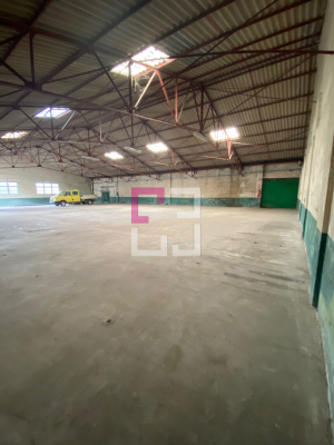 
Entrepôt / local industriel Mont D Origny 450 m2
