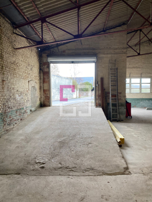 
Entrepôt / local industriel Mont D Origny 450 m2
