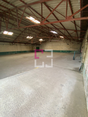 
Entrepôt / local industriel Mont D Origny 450 m2
